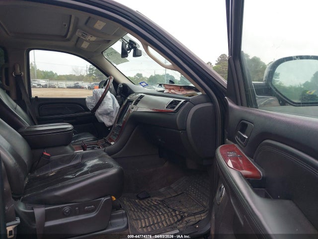 Продажа на аукционе авто 2007 Cadillac Escalade Standard, vin: 1GYEC63827R426760, номер лота: 44774376