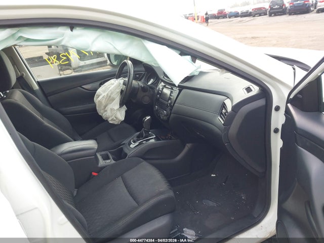 44774384 :رقم المزاد ، KNMAT2MV7HP532362 vin ، 2017 Nissan Rogue Sv مزاد بيع