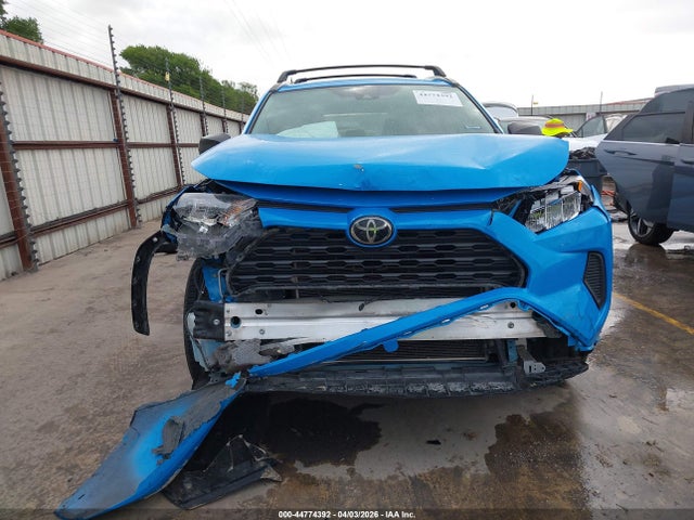 44774392 :رقم المزاد ، 2T3F1RFVXMW235859 vin ، 2021 Toyota Rav4 Le مزاد بيع