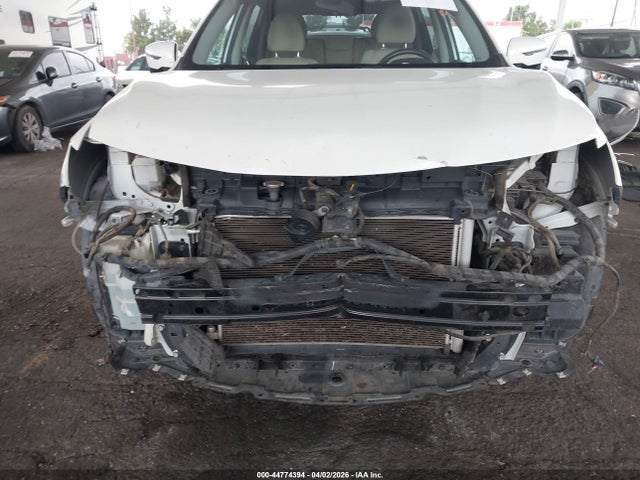 KNMAT2MTXHP564060 Nissan ROGUE SV