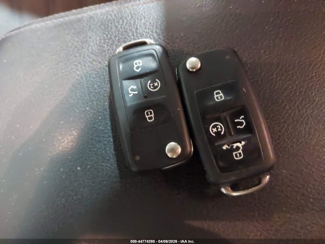 Aukcja sprzedaży 2014 Volkswagen Passat 2.0l Tdi Sel Premium, vin: 1VWCN7A32EC084809, numer aukcji: 44774398