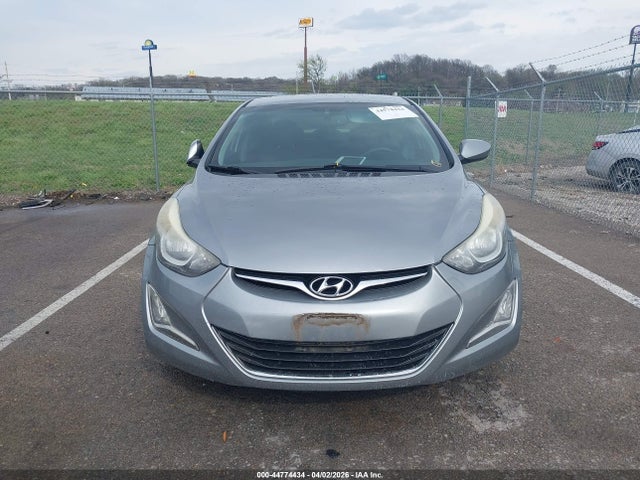 2015 Hyundai Elantra Se მანქანა იყიდება აუქციონზე, vin: 5NPDH4AE6FH598277, აუქციონის ნომერი: 44774434