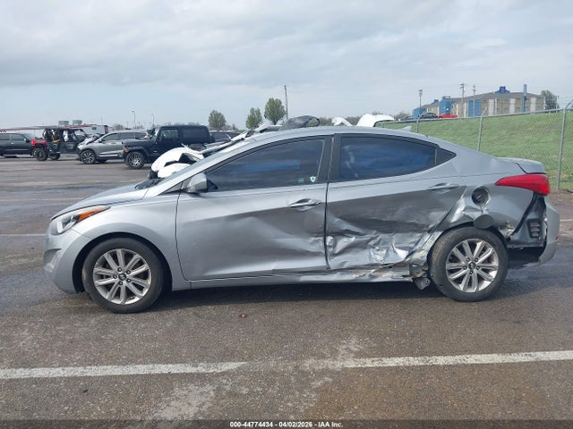 2015 Hyundai Elantra Se მანქანა იყიდება აუქციონზე, vin: 5NPDH4AE6FH598277, აუქციონის ნომერი: 44774434
