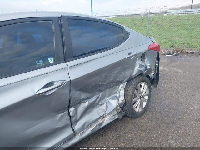 2015 Hyundai Elantra Se მანქანა იყიდება აუქციონზე, vin: 5NPDH4AE6FH598277, აუქციონის ნომერი: 44774434