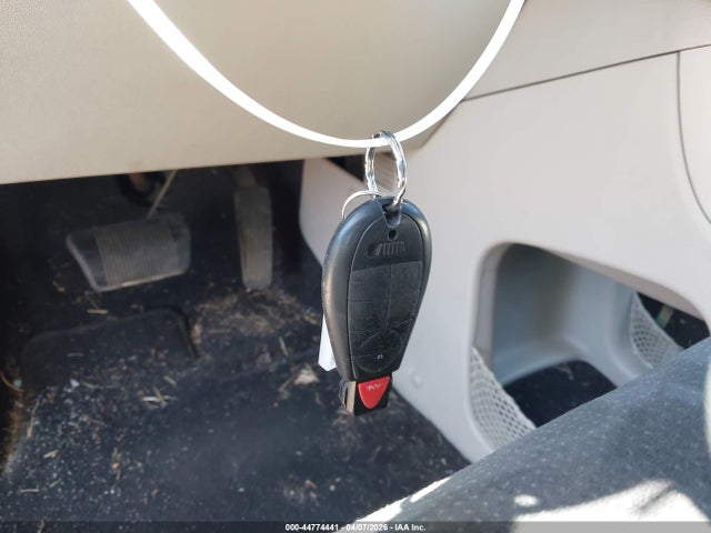 44774441 :رقم المزاد ، 2C4RDGCGXGR371339 vin ، 2016 Dodge Grand Caravan Sxt مزاد بيع