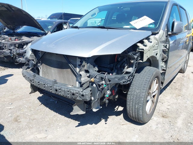 44774441 :رقم المزاد ، 2C4RDGCGXGR371339 vin ، 2016 Dodge Grand Caravan Sxt مزاد بيع