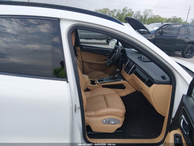 Porsche Macan 2018 WP1AA2A51JLB02574 Image 5