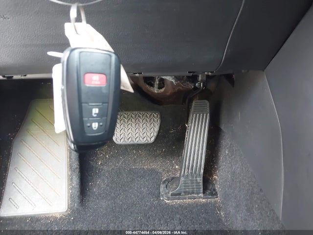 44774454 :رقم المزاد ، 2T3W1RFV5RC282354 vin ، 2024 Toyota Rav4 Xle مزاد بيع