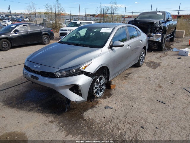 KIA Forte Lxs 2024 3KPF24AD9RE736291 Image 2