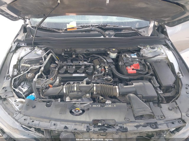 2018 Honda Accord Sport მანქანა იყიდება აუქციონზე, vin: 1HGCV1F30JA071444, აუქციონის ნომერი: 44774478