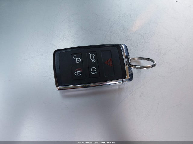 SALYJ2EX8MA314327 Land Rover Range Rover Velar P250 S