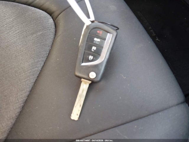 4T1B11HK7KU241403 Toyota CAMRY LE