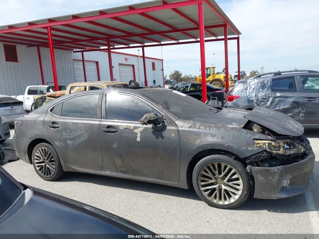 Lexus ES 350 2015 JTHBK1GG4F2187511 Image 13