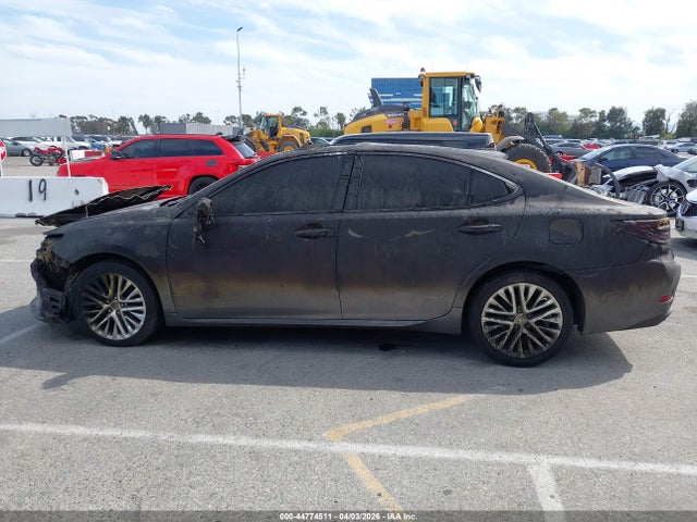 Lexus ES 350 2015 JTHBK1GG4F2187511 Image 14