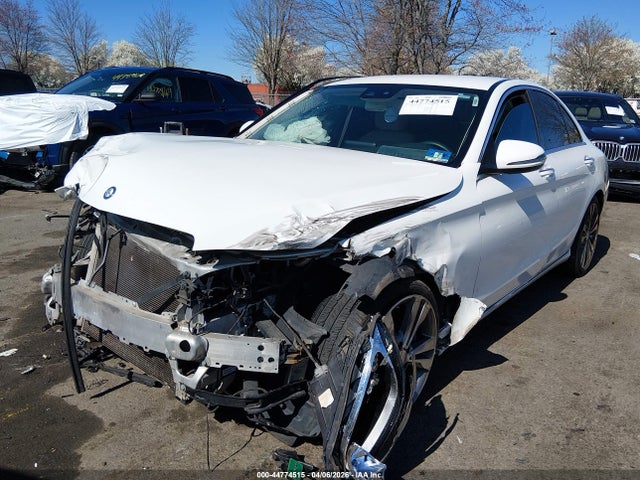 44774515 :رقم المزاد ، 55SWF4JB5HU207463 vin ، 2017 Mercedes-benz C 300 مزاد بيع