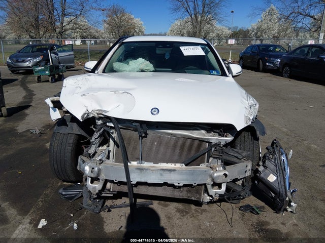 44774515 :رقم المزاد ، 55SWF4JB5HU207463 vin ، 2017 Mercedes-benz C 300 مزاد بيع