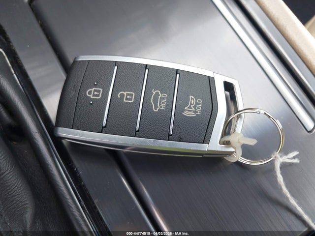 Genesis G80 3.8 2017 KMHGN4JE8HU178224 Image 11