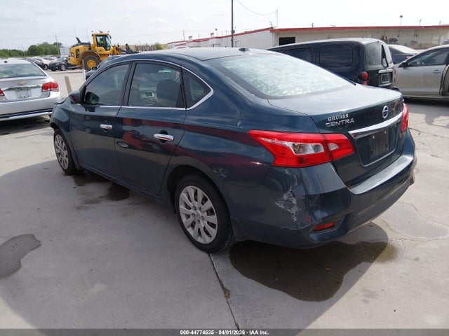 44774535 :رقم المزاد ، 3N1AB7AP5HY285589 vin ، 2017 Nissan Sentra Sv مزاد بيع