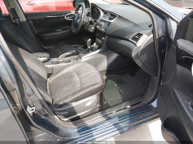44774535 :رقم المزاد ، 3N1AB7AP5HY285589 vin ، 2017 Nissan Sentra Sv مزاد بيع