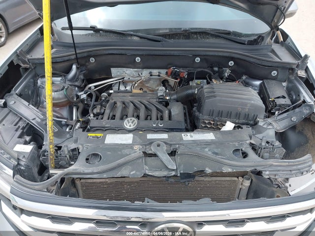 Продаж на аукціоні авто 2020 Volkswagen Atlas Cross Sport 3.6l V6 Se W/technology/3.6l V6 Se W/technology R-line, vin: 1V2YE2CA1LC213996, номер лоту: 44774550