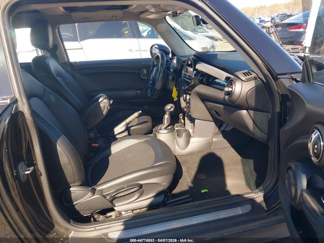 Продаж на аукціоні авто 2014 Mini Hardtop Cooper, vin: WMWXM5C59ET935219, номер лоту: 44774553