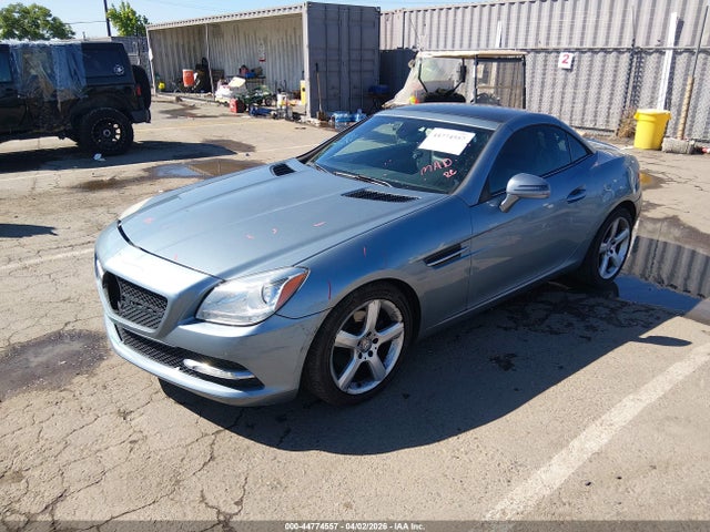 44774557 :رقم المزاد ، WDDPK4HA8DF073865 vin ، 2013 Mercedes-benz Slk 250 مزاد بيع
