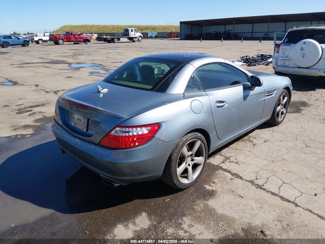 44774557 :رقم المزاد ، WDDPK4HA8DF073865 vin ، 2013 Mercedes-benz Slk 250 مزاد بيع