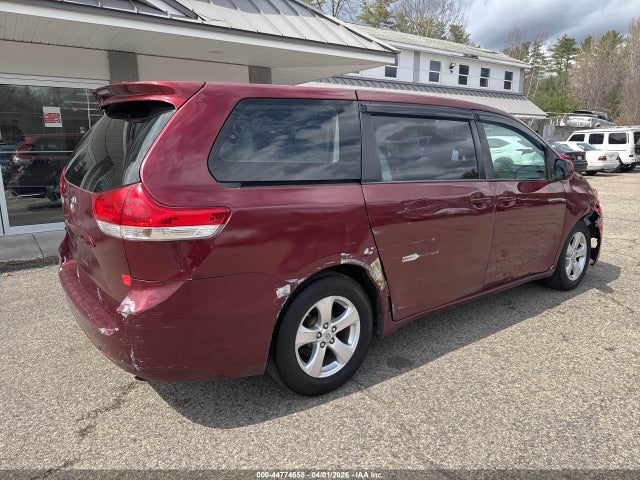 2012 TOYOTA SIENNA 5TDZK3DC2CS206784 Photo 3