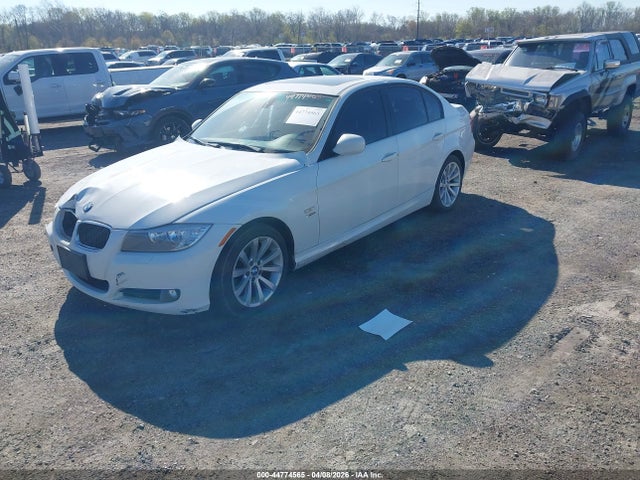 44774565 :رقم المزاد ، WBAPK5C55BA662194 vin ، 2011 Bmw 328i Xdrive مزاد بيع
