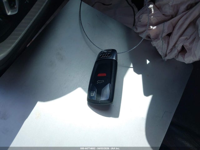 44774652 :رقم المزاد ، WAUENAF47HN039185 vin ، 2017 Audi A4 2.0t Premium مزاد بيع