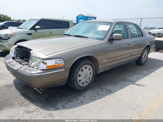 44774653 :رقم المزاد ، 2MEFM74W64X689716 vin ، 2004 Mercury Grand Marquis Gs مزاد بيع