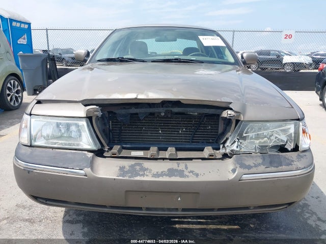 44774653 :رقم المزاد ، 2MEFM74W64X689716 vin ، 2004 Mercury Grand Marquis Gs مزاد بيع
