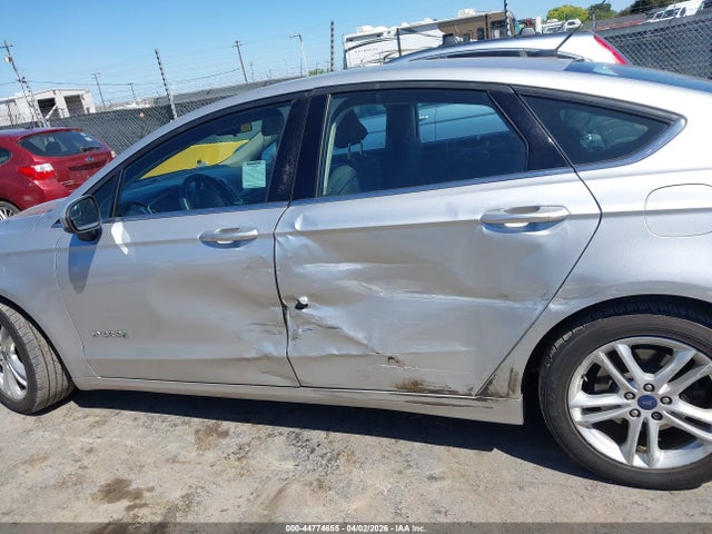 Ford Fusion Hybrid Se 2018 3FA6P0LU2JR170002 Image 14
