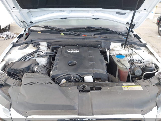 Продажа на аукционе авто 2011 Audi A4 2.0t Premium, vin: WAUAFAFL6BN038717, номер лота: 44774685
