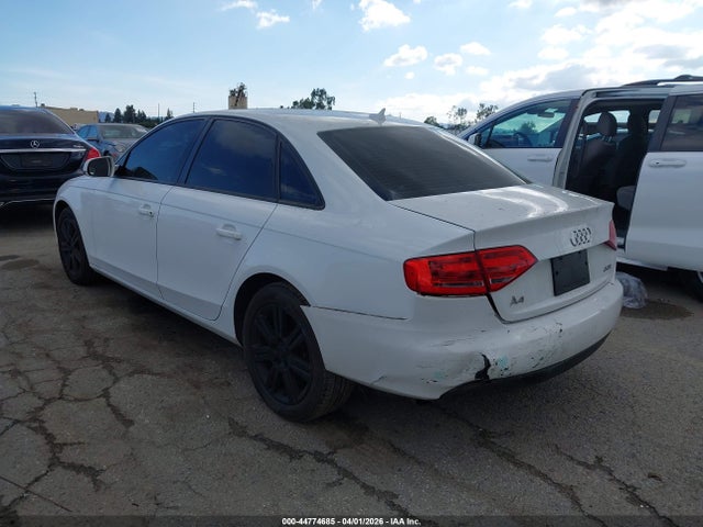 Продажа на аукционе авто 2011 Audi A4 2.0t Premium, vin: WAUAFAFL6BN038717, номер лота: 44774685
