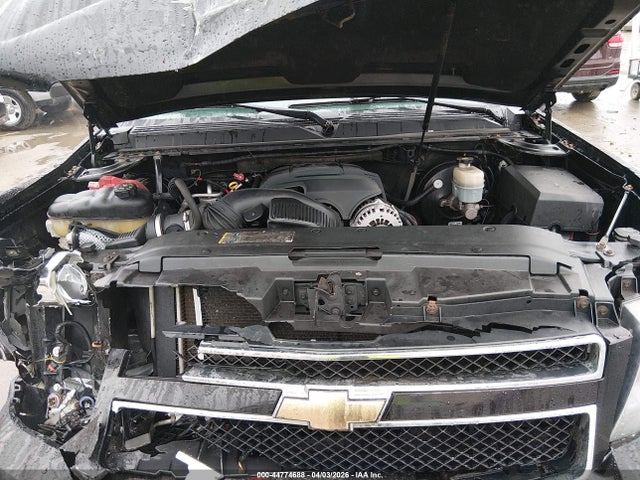 2008 CHEVROLET SUBURBAN 1500 3GNFK16368G197878 Photo 9