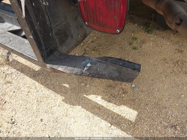 1FD8W3GT9GEA71791 Ford F-350 Chassis Xl