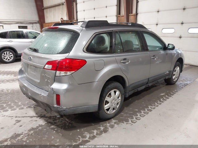 44774721 :رقم المزاد ، 4S4BRBAC1B3371748 vin ، 2011 Subaru Outback 2.5i مزاد بيع