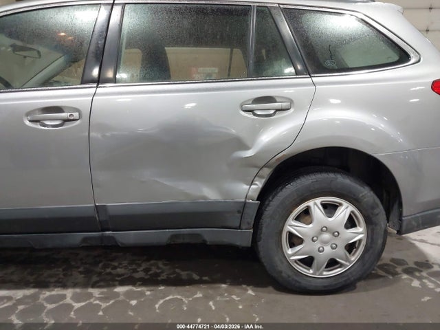 44774721 :رقم المزاد ، 4S4BRBAC1B3371748 vin ، 2011 Subaru Outback 2.5i مزاد بيع