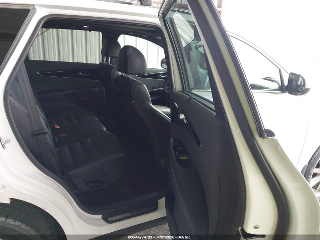 2018 KIA SORENTO 5XYPKDA56JG392939 Photo 7