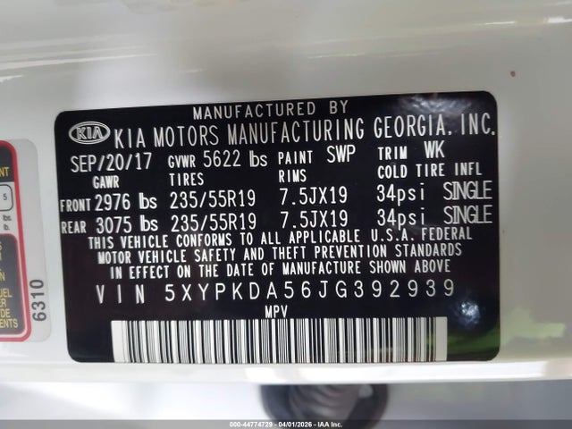 2018 KIA SORENTO 5XYPKDA56JG392939 Photo 8