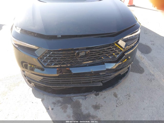 1HGCY2F53TA014012 Honda Accord Hybrid Sport