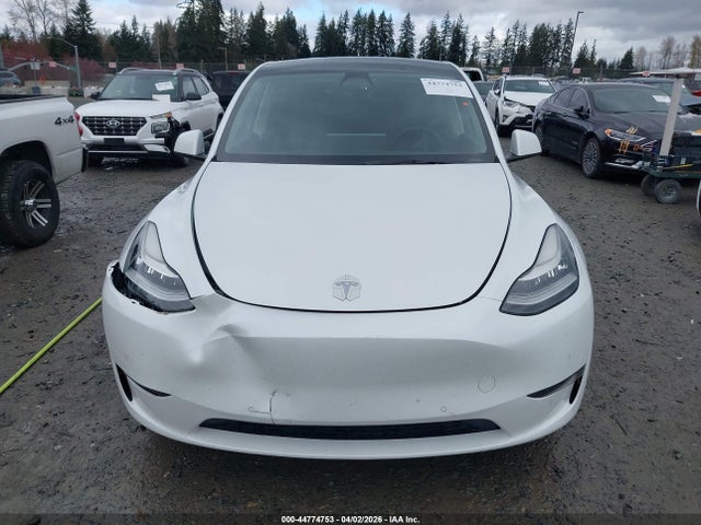 Продажа на аукционе авто 2022 Tesla Model Y Long Range Dual Motor All-wheel Drive, vin: 7SAYGDEE3NF363009, номер лота: 44774753