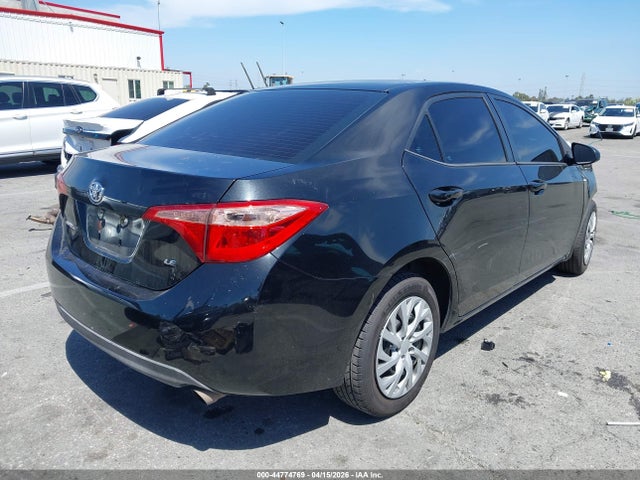 Toyota COROLLA LE 2018 2T1BURHE4JC055897 Image 4