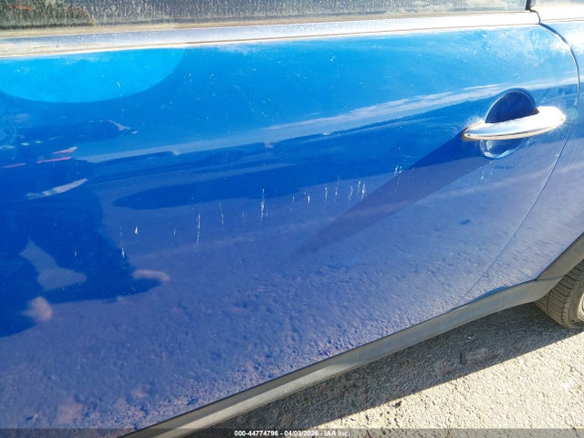 2010 MINI COOPER S WMWMF7C50ATZ73201 Photo 5