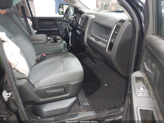 2013 RAM 1500 1C6RR7FT8DS572992 Photo 4
