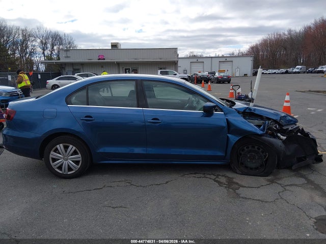 2017 Volkswagen Jetta 1.4t S მანქანა იყიდება აუქციონზე, vin: 3VW2B7AJ9HM353233, აუქციონის ნომერი: 44774831