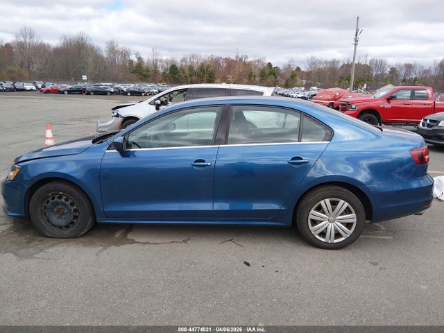 2017 Volkswagen Jetta 1.4t S მანქანა იყიდება აუქციონზე, vin: 3VW2B7AJ9HM353233, აუქციონის ნომერი: 44774831