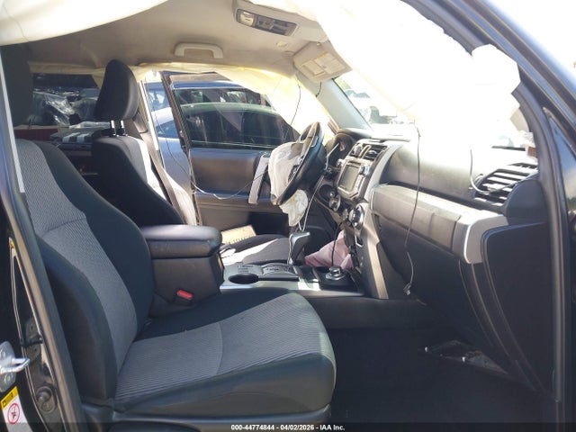 Toyota 4RUNNER SR5 2015 JTEBU5JR6F5228714 Image 5