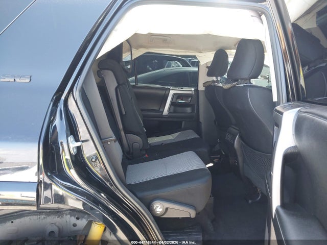 Toyota 4RUNNER SR5 2015 JTEBU5JR6F5228714 Image 8